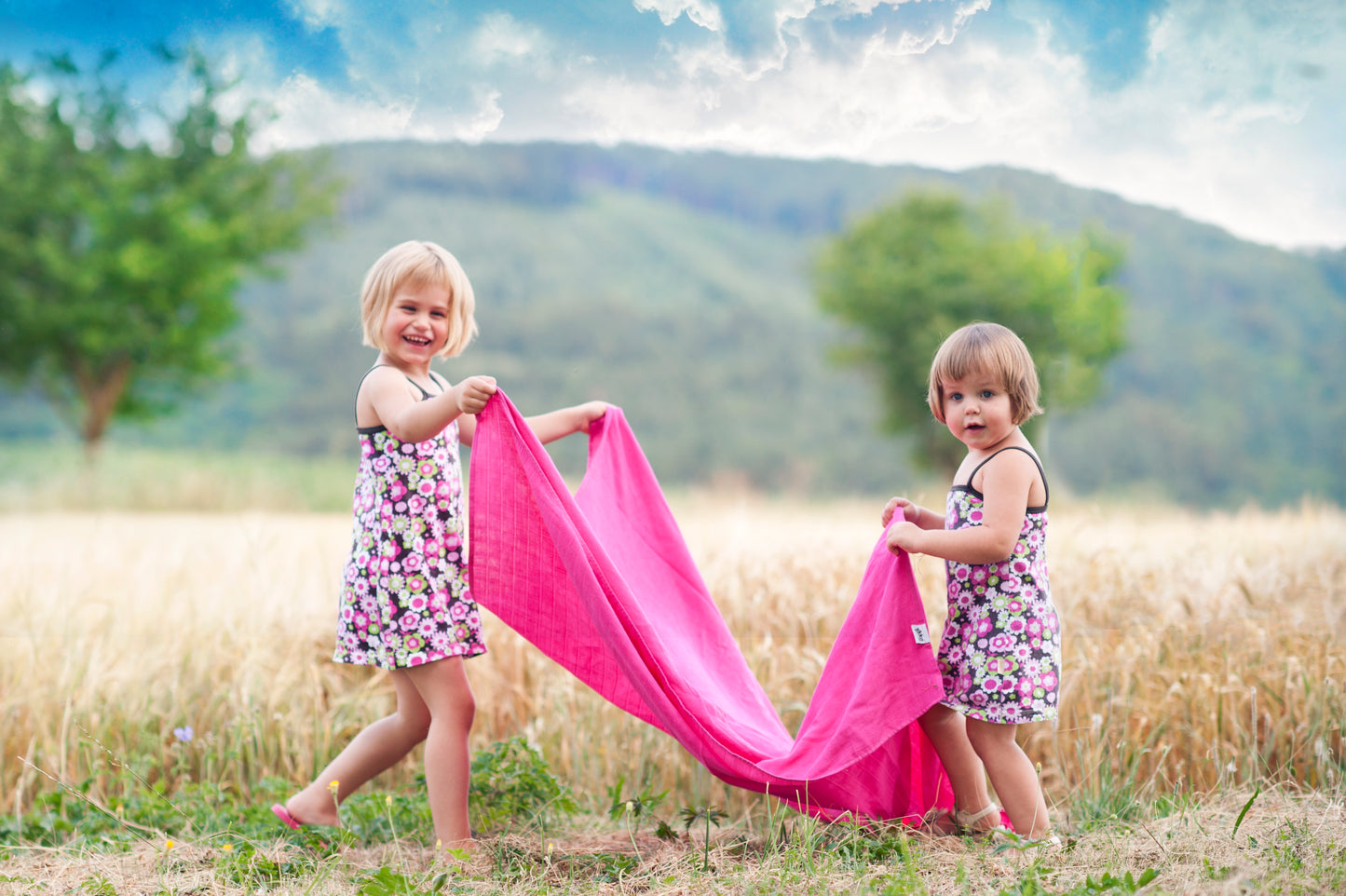 Bamboo Swaddle 47.2" x 47.2" - Baby Pink